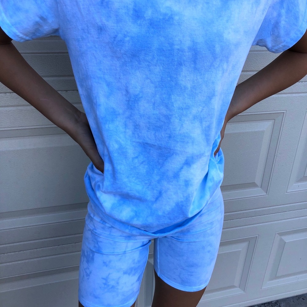 Sky blue biker set
